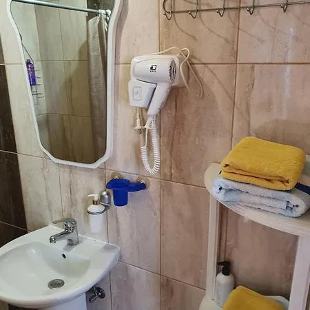 Malgo ゲストハウス 3*