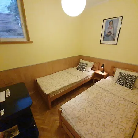 ゲストハウス Malgo Vrnjačka Banja